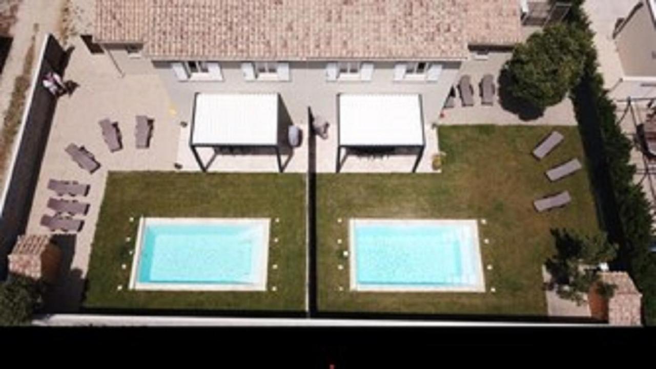 Gite La Joliette Et Le Chesnaie Grillon Exterior foto